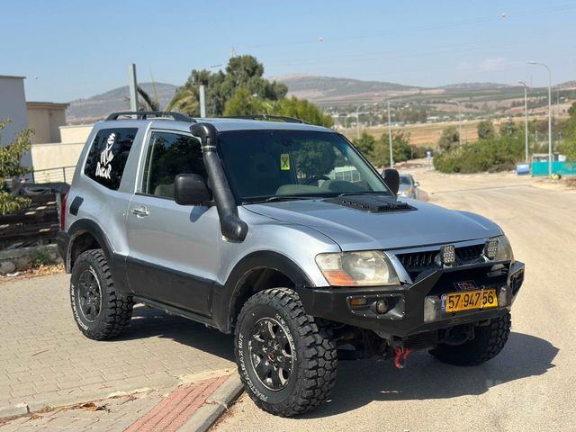 מודעת רכב מיצובישי פג'רו