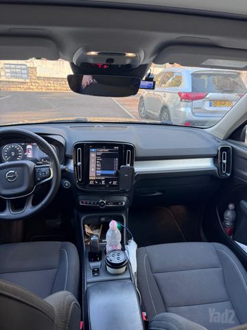 וולוו XC40