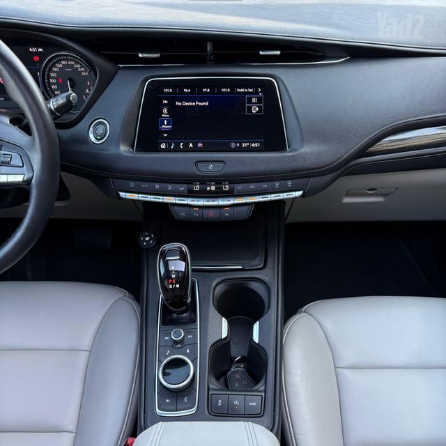 קאדילק XT4
