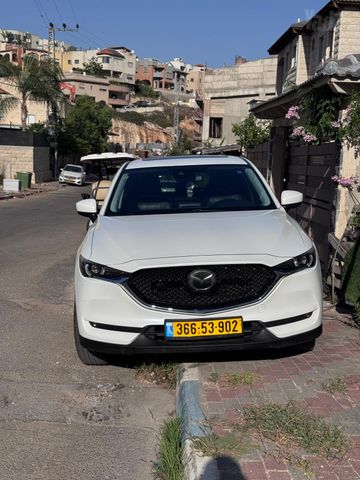 מודעת רכב מאזדה CX-5