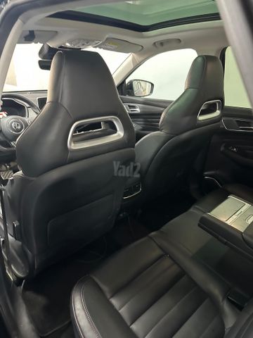 אם ג'י EHS PHEV