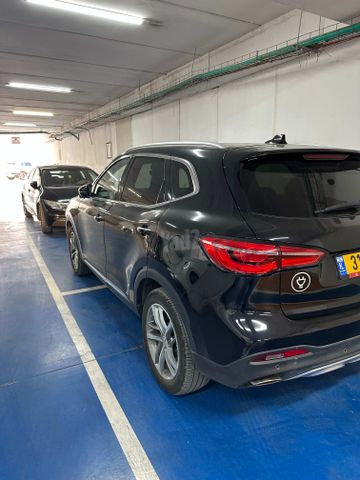 אם ג'י EHS PHEV