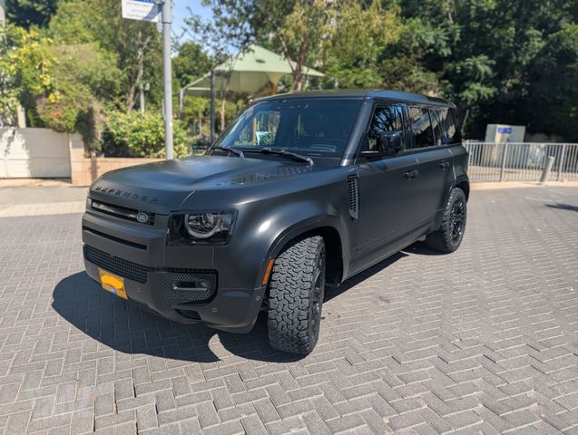 לנד רובר דיפנדר