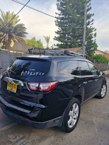 שברולט טראוורס