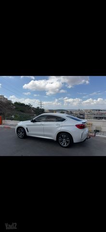 ב מ וו X6
