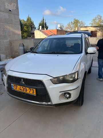 מודעת רכב מיצובישי אאוטלנדר