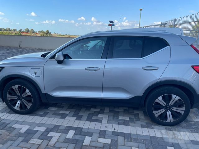 וולוו XC40