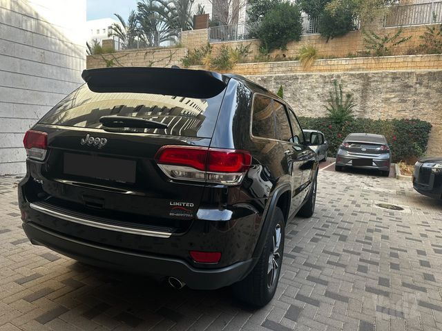 ג'יפ גרנד צ'ירוקי