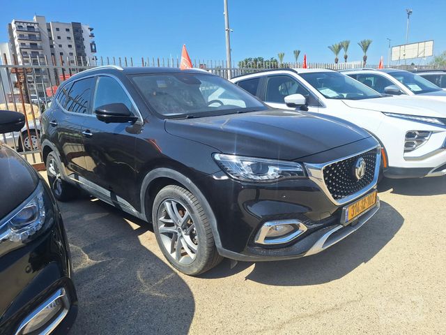 אם ג'י EHS PHEV