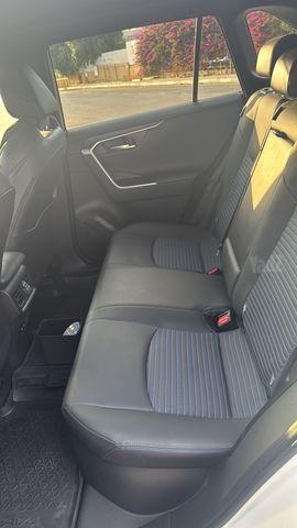 טויוטה RAV4