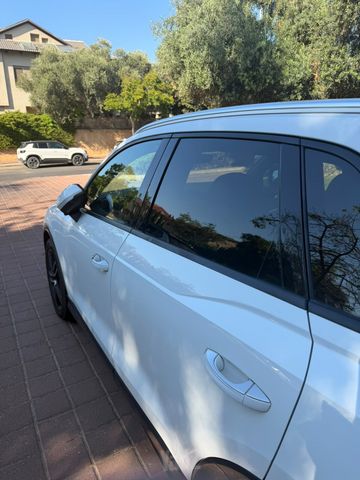 אאודי Q3