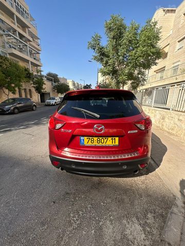 מודעת רכב מאזדה CX-5
