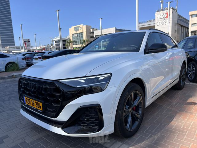 מודעת רכב אאודי Q8