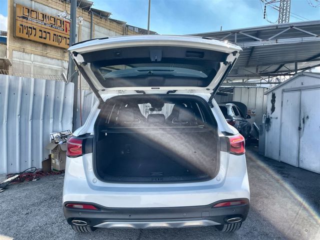 אם ג'י EHS PHEV