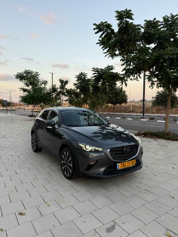 מודעת רכב מאזדה CX-3 2