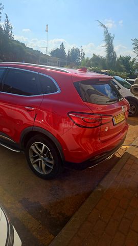 אם ג'י EHS PHEV