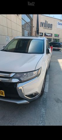 מודעת רכב מיצובישי אאוטלנדר