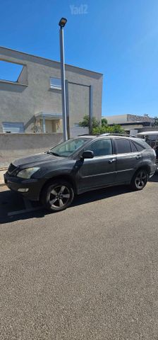 לקסוס RX