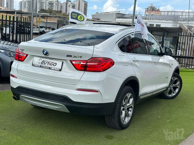 ב מ וו X4