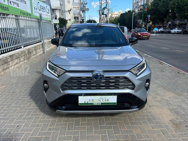 טויוטה RAV4