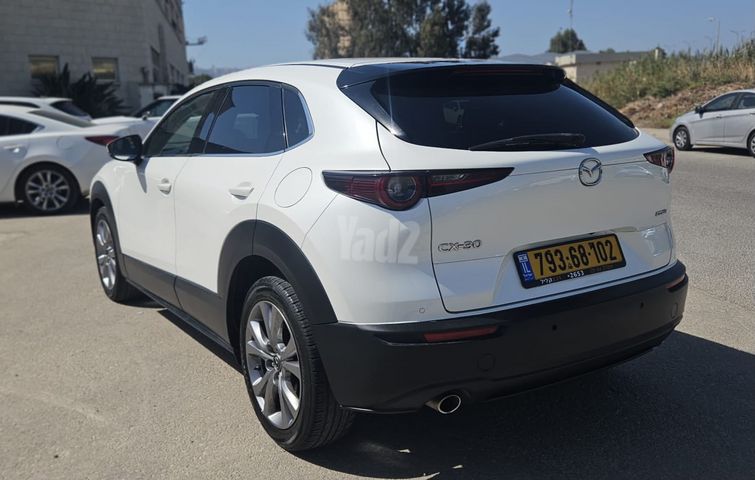 מאזדה CX-30