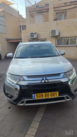 מודעת רכב מיצובישי אאוטלנדר