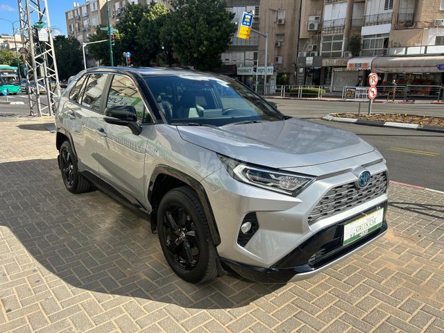 מודעת רכב טויוטה RAV4
