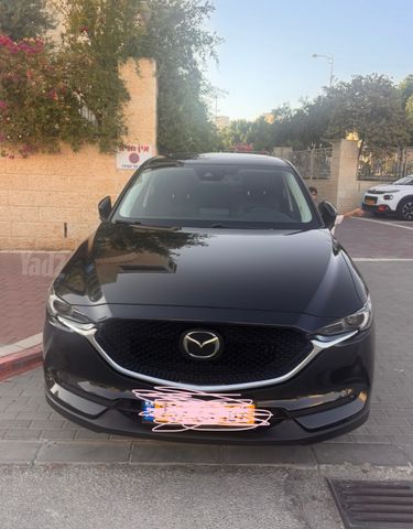 מודעת רכב מאזדה CX-5