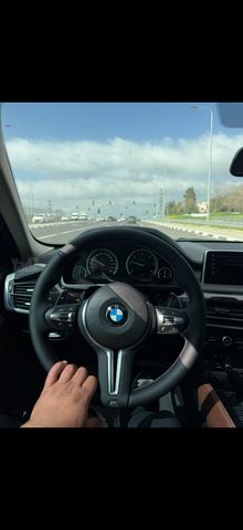 ב מ וו X6