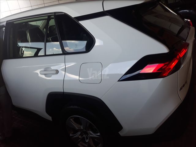 טויוטה RAV4
