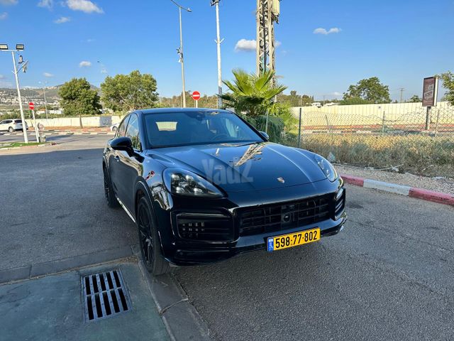 פורשה קאיין