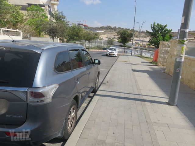 מיצובישי אאוטלנדר