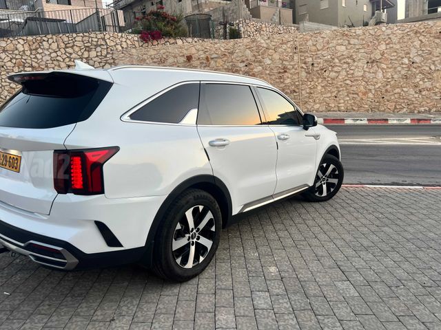 קיה סורנטו