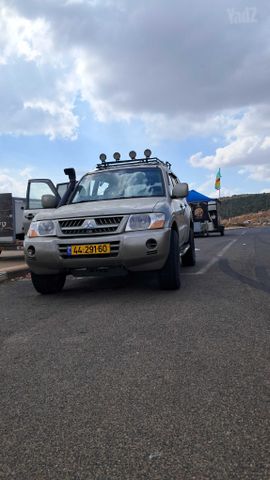 מיצובישי פג'רו