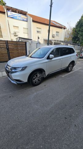 מודעת רכב מיצובישי אאוטלנדר