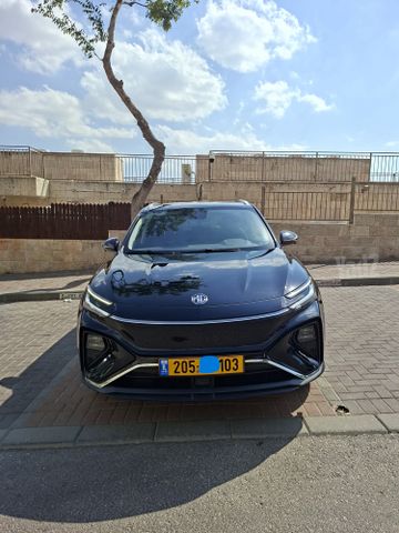 מודעת רכב אם ג'י מארוול R