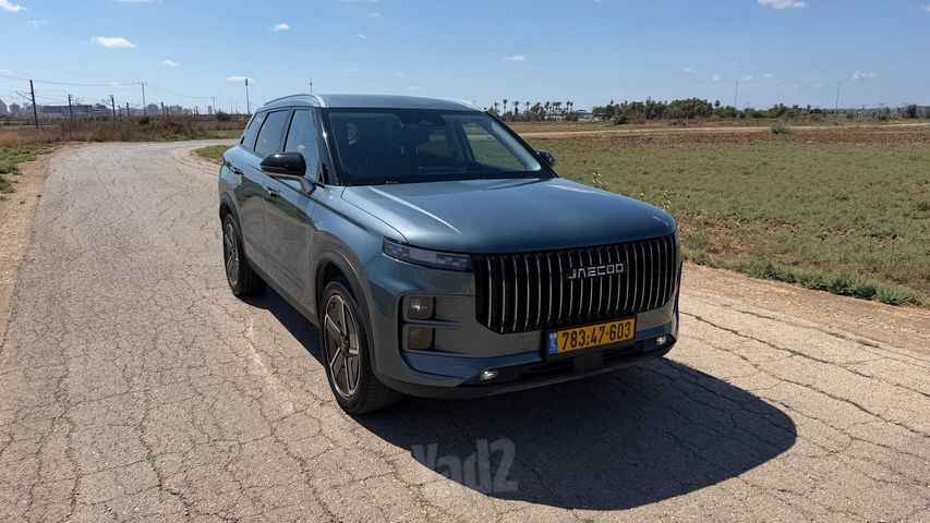 מודעת רכב ג'אקו J7
