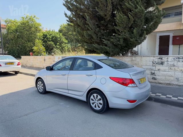 יונדאי אקסנט i25