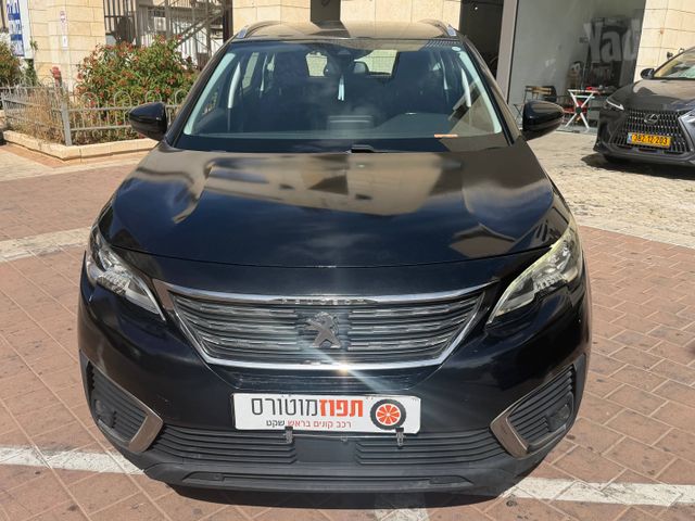 פיג'ו 5008