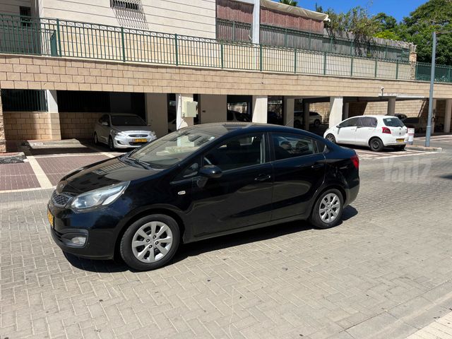 מודעת רכב קיה ריו