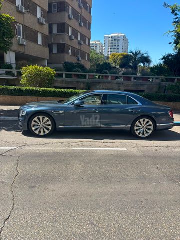 בנטלי פליינג ספור