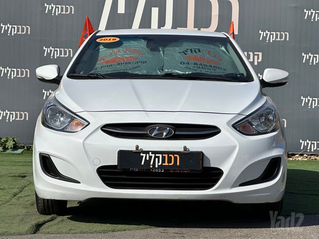 יונדאי אקסנט i25