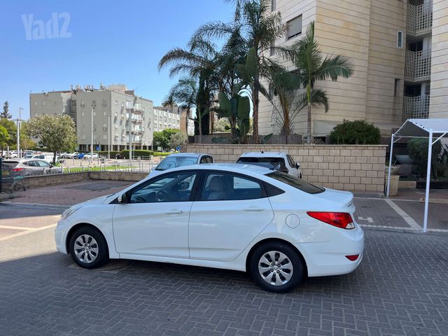יונדאי אקסנט i25