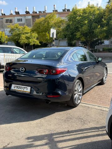 מודעת רכב מאזדה 3 2