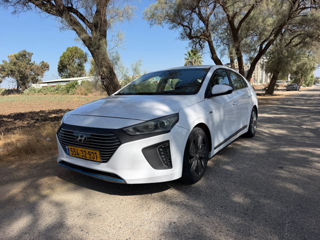 מודעת רכב יונדאי איוניק