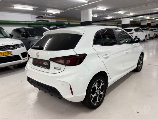 אם ג'י MG3