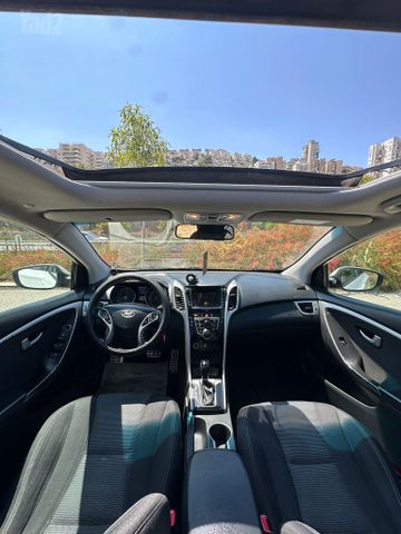 יונדאי i30
