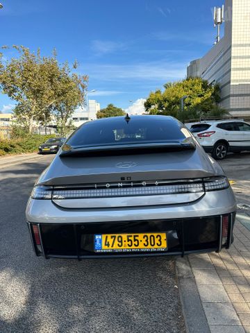 יונדאי איוניק 6