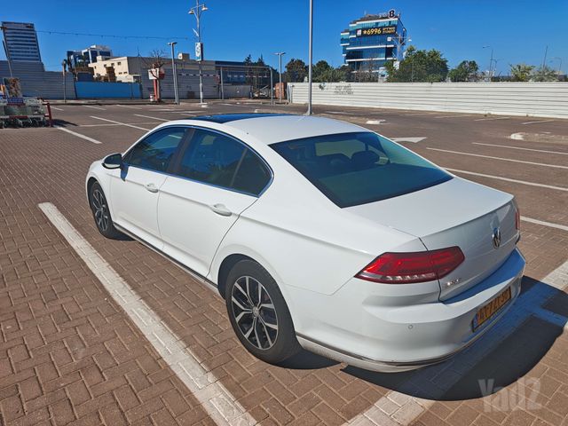 פולקסווגן פאסאט