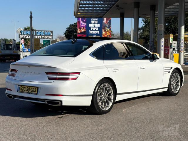 ג'נסיס G80